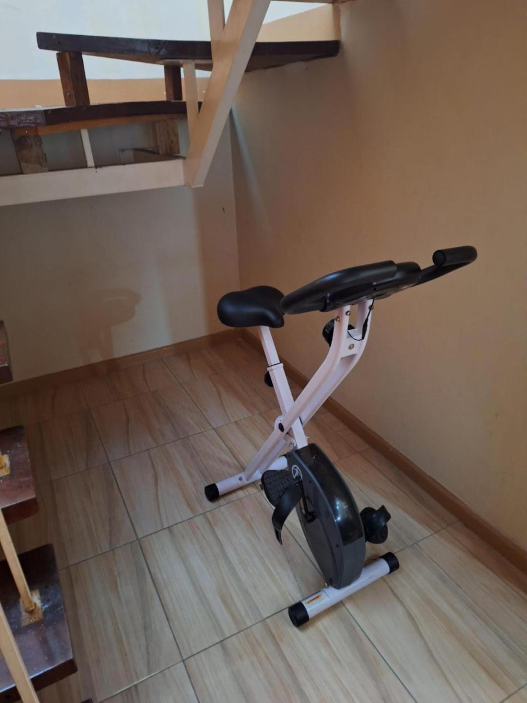 Chill On The Hill Apartment โอโชรีโอส ภายนอก รูปภาพ