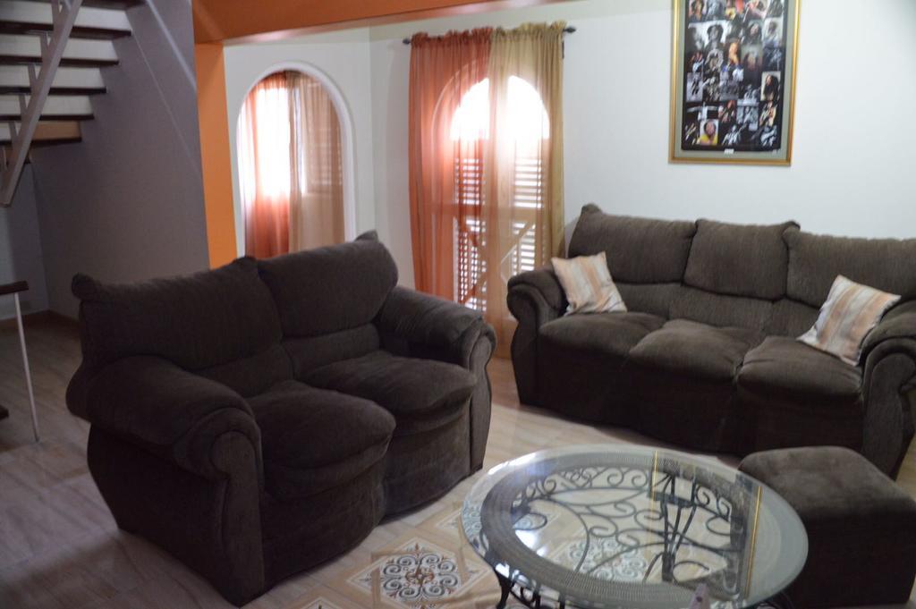 Chill On The Hill Apartment โอโชรีโอส ภายนอก รูปภาพ